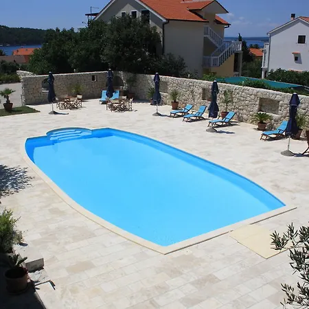 Apartment Olga Rab Town