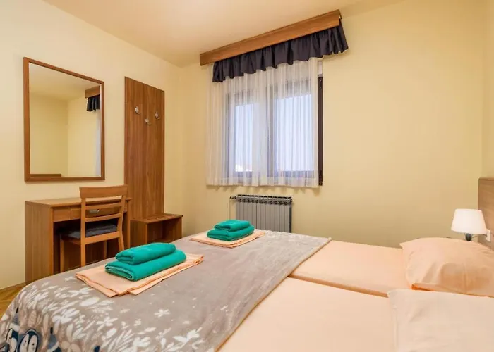 Apartment Olga Rab Town