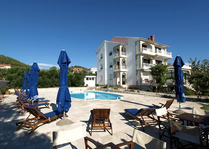 Apartment Olga Rab Town